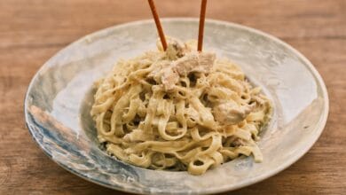 Chicken pasta with mushrooms and cream